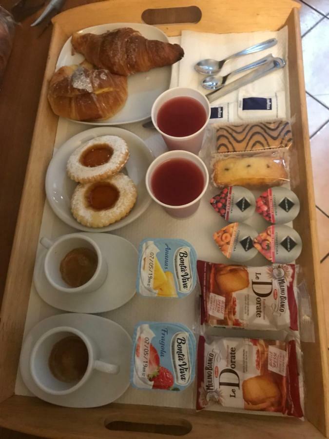 La Casa Di Maurizio Frühstückspension 3*