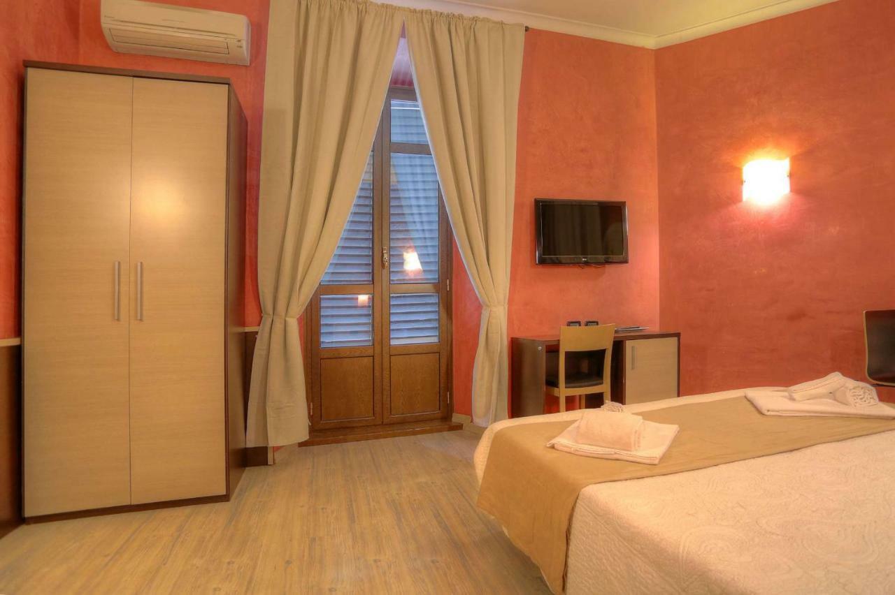 La Casa Di Maurizio 3* Rom