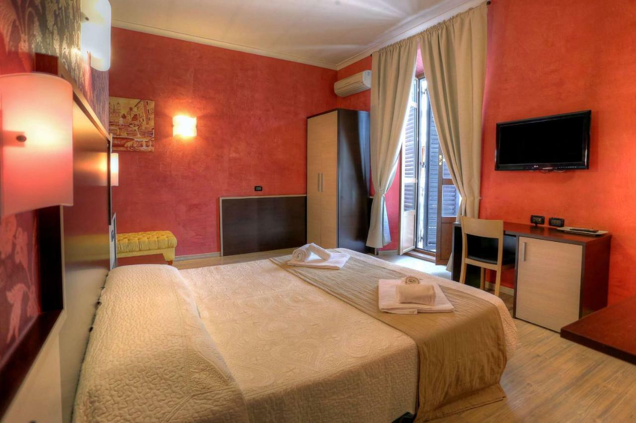 La Casa Di Maurizio Frühstückspension 3*